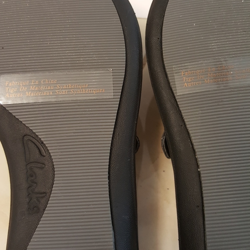 CLARKS SLIPPER - Picture 7 of 8